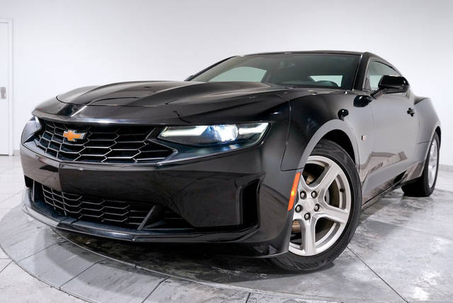 2020 Chevrolet Camaro 1LT RWD photo