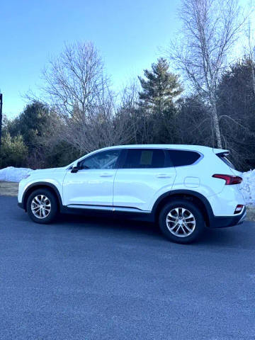 2019 Hyundai Santa Fe SE AWD photo