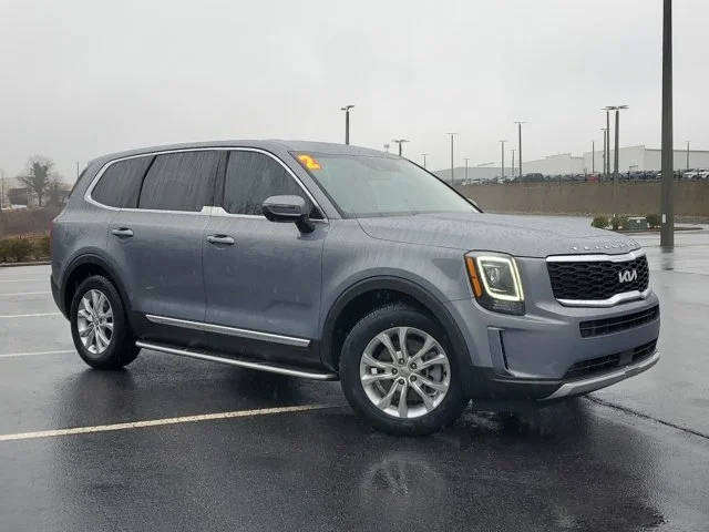 2022 Kia Telluride LX AWD photo