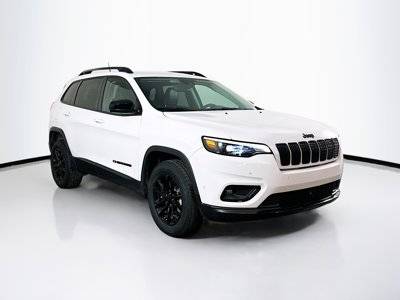 2023 Jeep Cherokee Altitude Lux 4WD photo