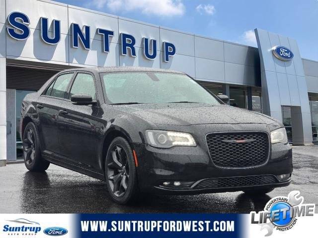 2022 Chrysler 300 300S RWD photo