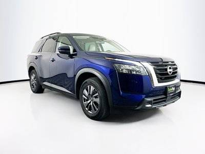 2023 Nissan Pathfinder SV FWD photo