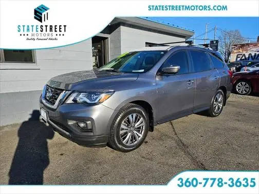 2017 Nissan Pathfinder SL 4WD photo