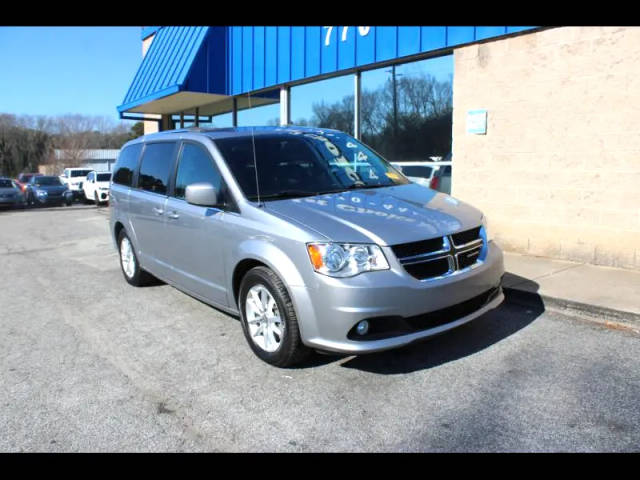 2018 Dodge Grand Caravan SXT FWD photo