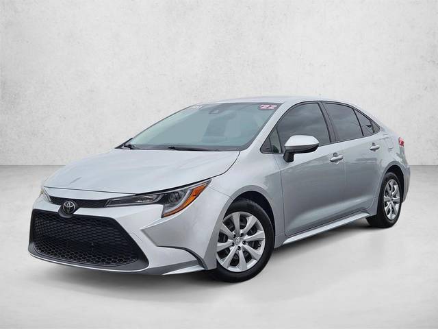 2022 Toyota Corolla LE FWD photo