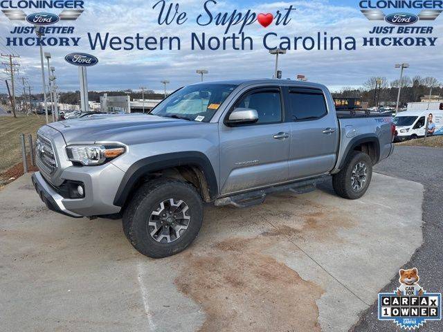 2016 Toyota Tacoma SR 4WD photo