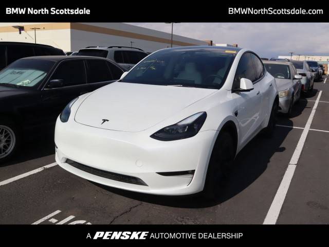 2023 Tesla Model Y Long Range AWD photo