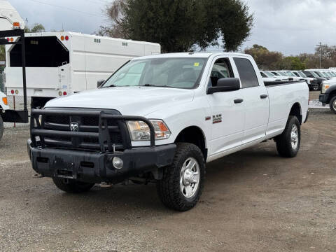 2016 Ram 2500 Tradesman 4WD photo