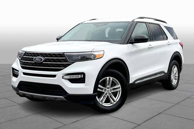 2023 Ford Explorer XLT 4WD photo