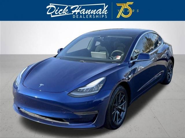 2020 Tesla Model 3 Long Range AWD photo