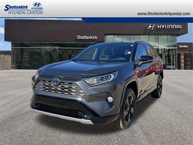 2019 Toyota RAV4 Hybrid XSE AWD photo