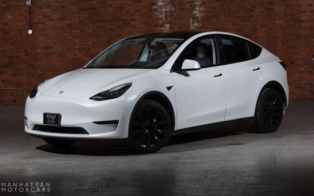 2021 Tesla Model Y Long Range AWD photo