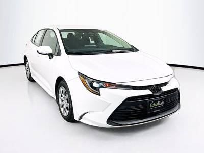 2023 Toyota Corolla LE FWD photo