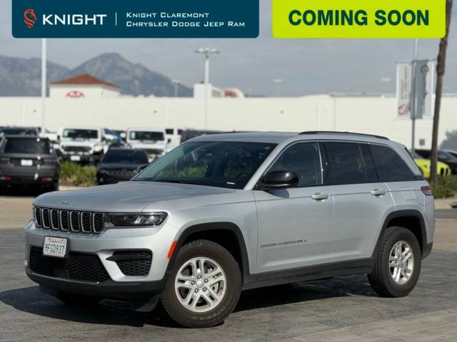 2023 Jeep Grand Cherokee Laredo RWD photo