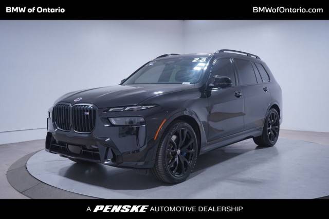 2023 BMW X7 M60i AWD photo