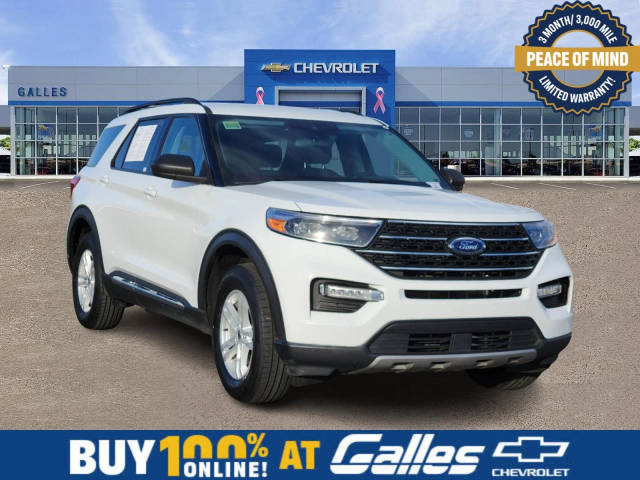 2023 Ford Explorer XLT 4WD photo