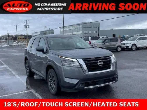 2022 Nissan Pathfinder SV 4WD photo