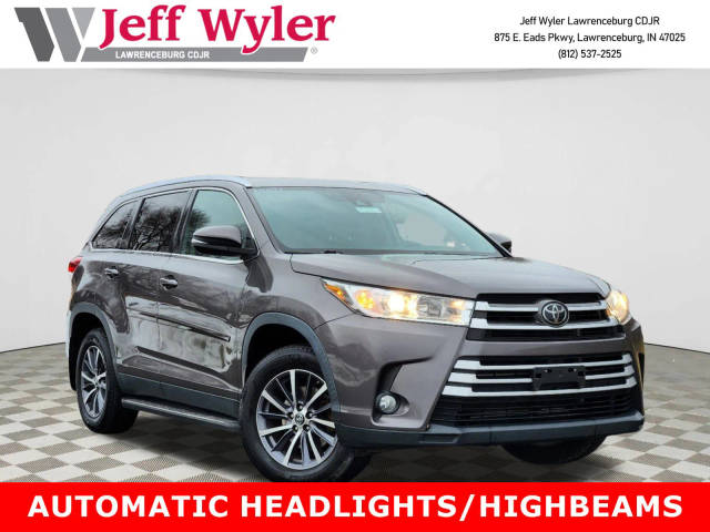 2019 Toyota Highlander XLE FWD photo