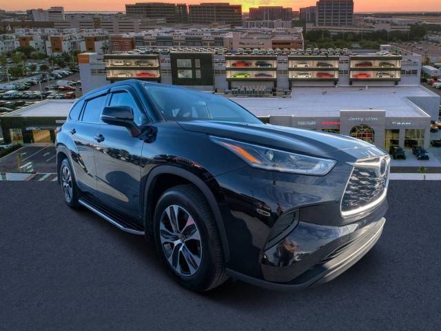 2021 Toyota Highlander L FWD photo