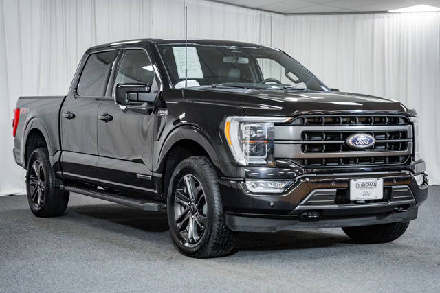 2022 Ford  LARIAT 4WD photo