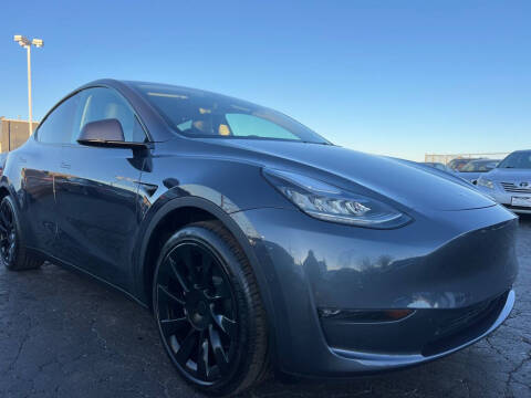 2021 Tesla Model Y Long Range AWD photo