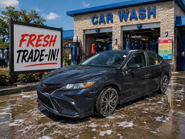 2021 Toyota Camry SE FWD photo