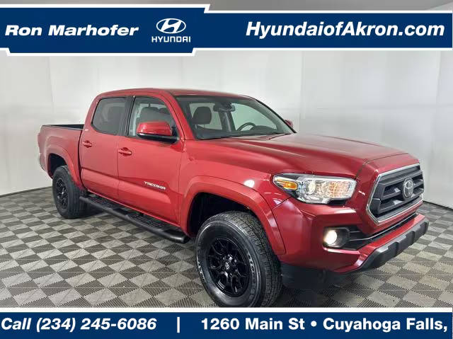 2022 Toyota Tacoma SR5 4WD photo