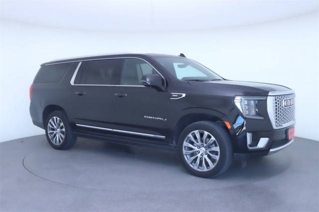 2021 GMC Yukon XL Denali RWD photo