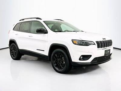 2023 Jeep Cherokee Altitude Lux 4WD photo