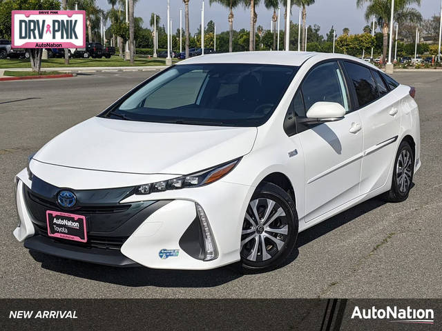 2021 Toyota Prius Prime LE FWD photo