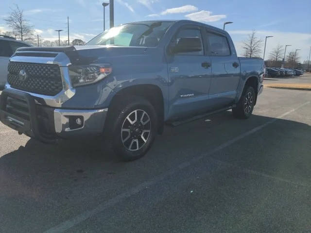 2020 Toyota Tundra SR5 4WD photo