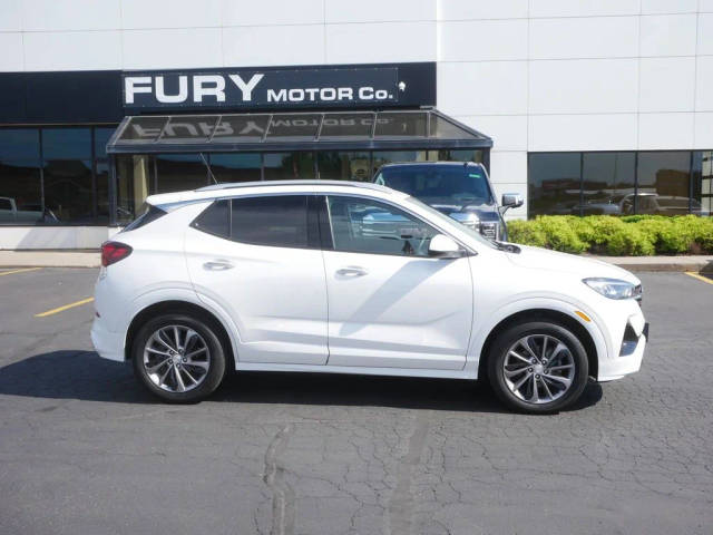 2022 Buick Encore GX Essence AWD photo
