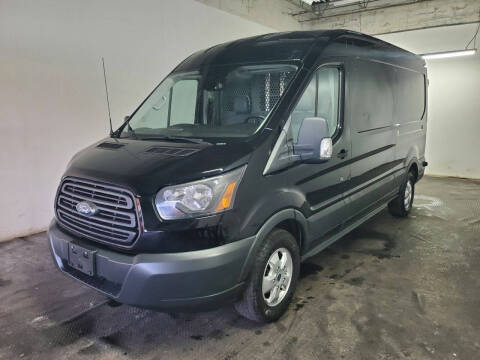 2017 Ford Transit Van  RWD photo