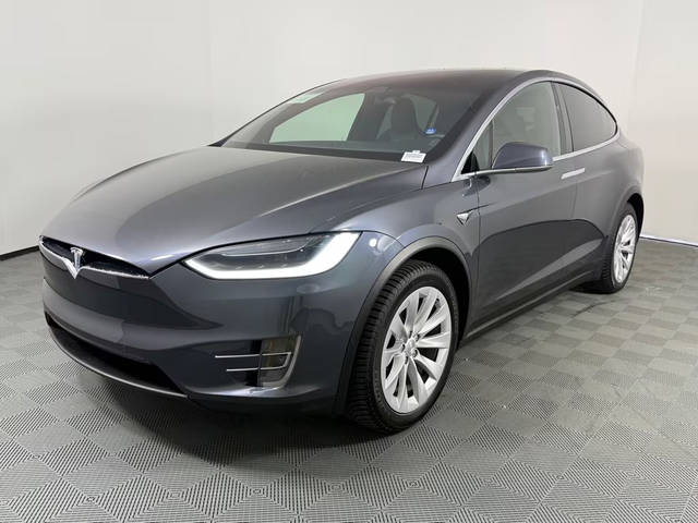 2017 Tesla Model X 75D AWD photo