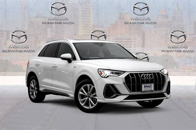 2023 Audi Q3 S line Premium AWD photo