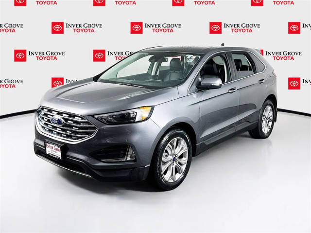 2022 Ford Edge Titanium AWD photo