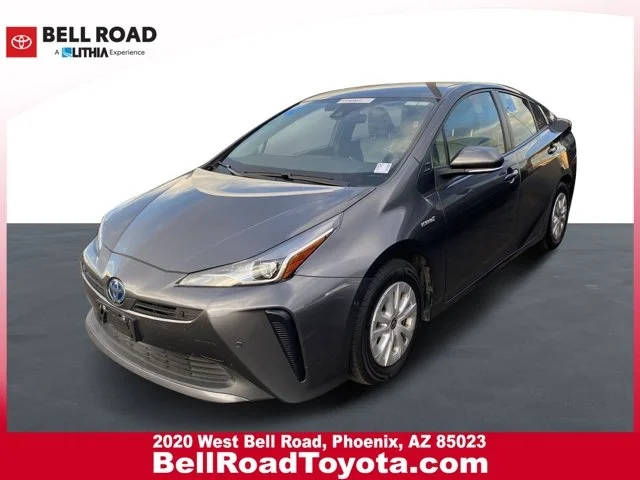 2022 Toyota Prius LE FWD photo