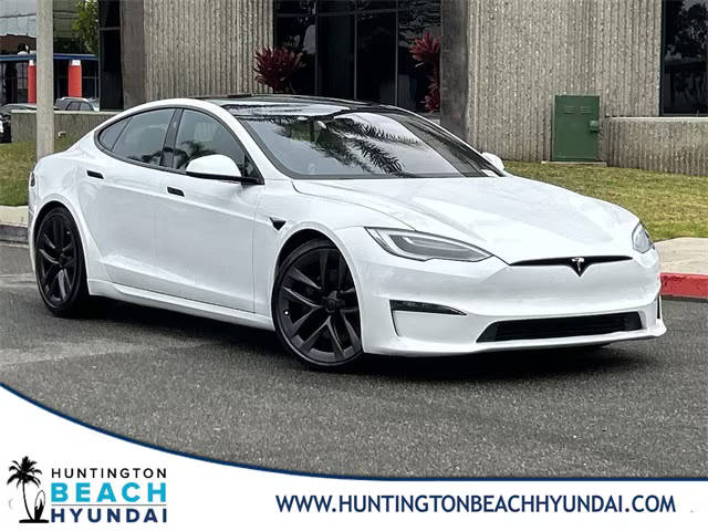 2022 Tesla Model S  AWD photo