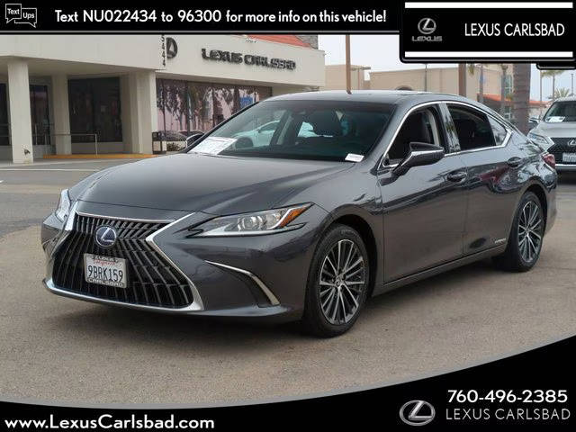 2022 Lexus ES ES 300h FWD photo