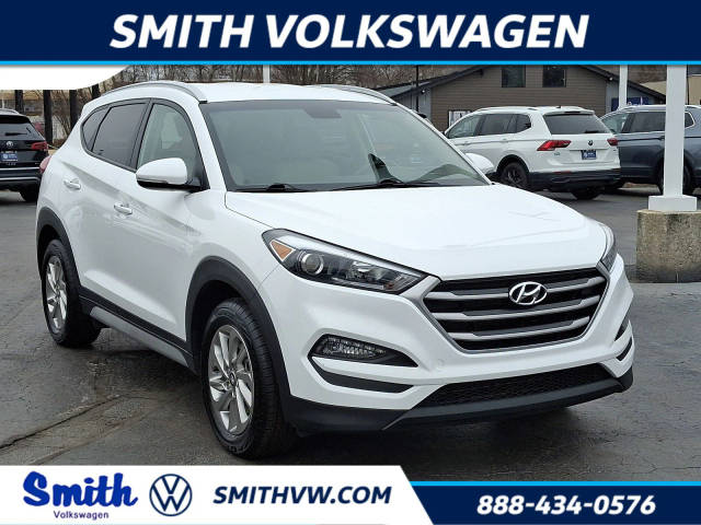 2017 Hyundai Tucson SE Plus AWD photo