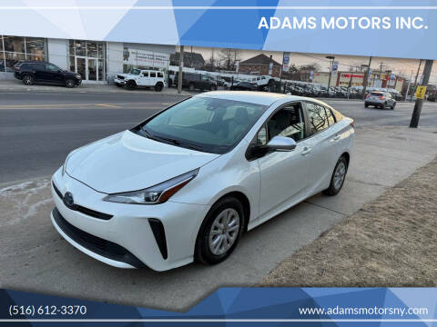 2019 Toyota Prius L Eco FWD photo