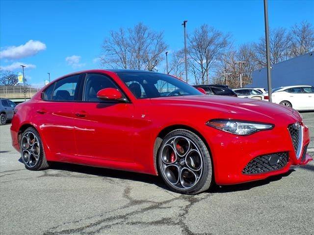 2023 Alfa Romeo Giulia Ti AWD photo
