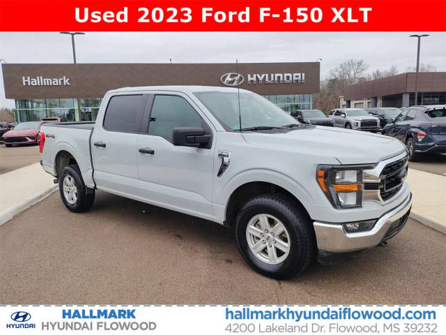 2023 Ford F-150 XL 4WD photo