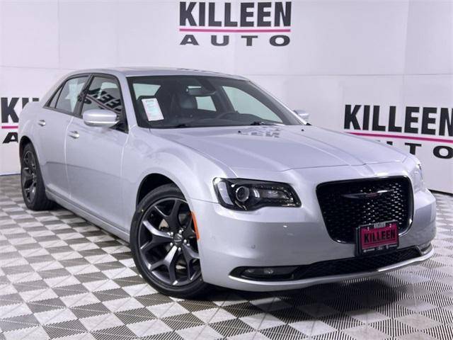 2023 Chrysler 300 300S RWD photo