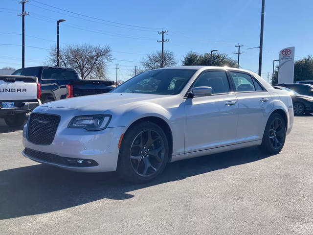 2022 Chrysler 300 300S RWD photo