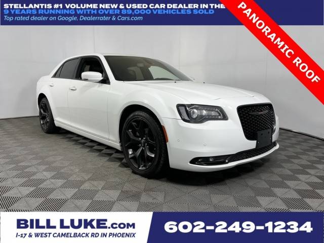 2023 Chrysler 300 300S RWD photo