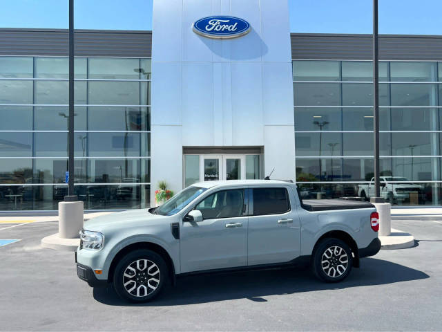 2022 Ford Maverick LARIAT AWD photo