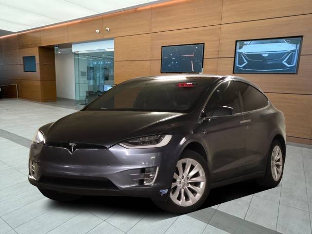 2020 Tesla Model X Long Range AWD photo