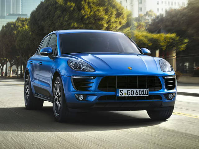 2015 Porsche Macan S AWD photo