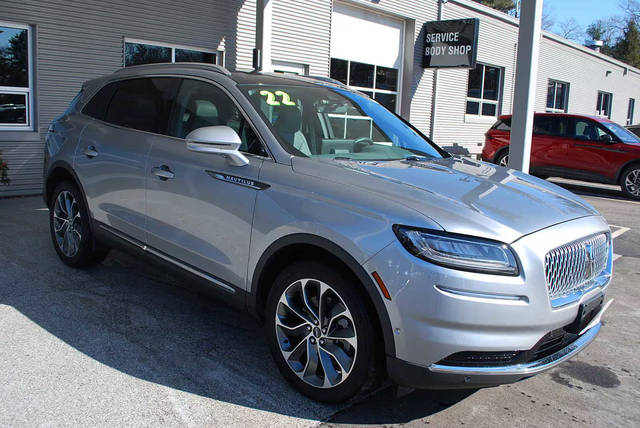 2022 Lincoln Nautilus Reserve AWD photo